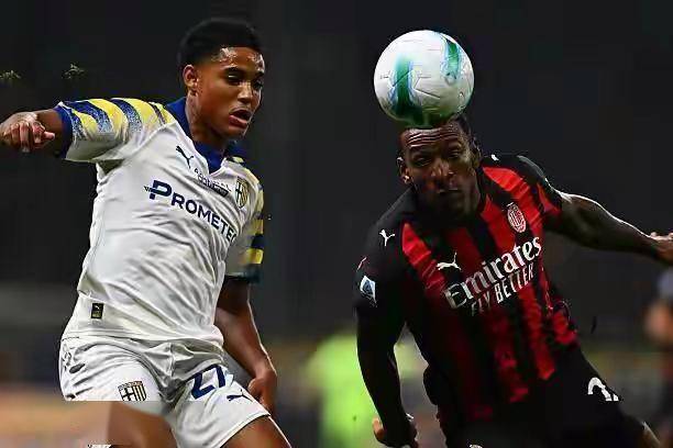 500万捡宝！米兰左路大换血：埃斯图皮南失宠离队，科恩成意甲三强